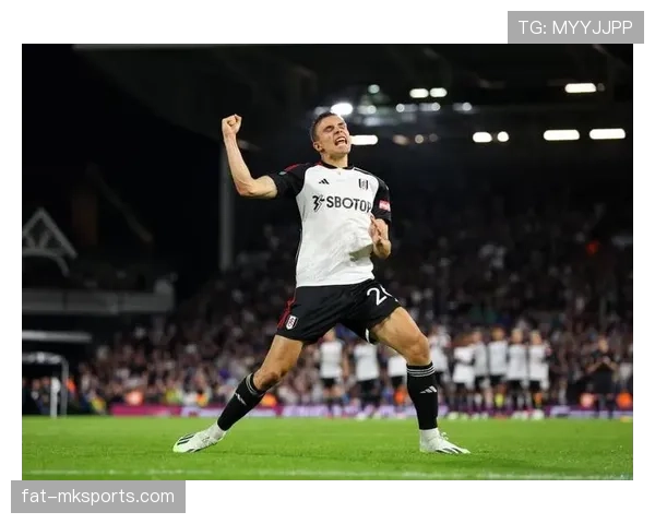 帕利尼亚：从防守破坏到出球组织的数据进化解析